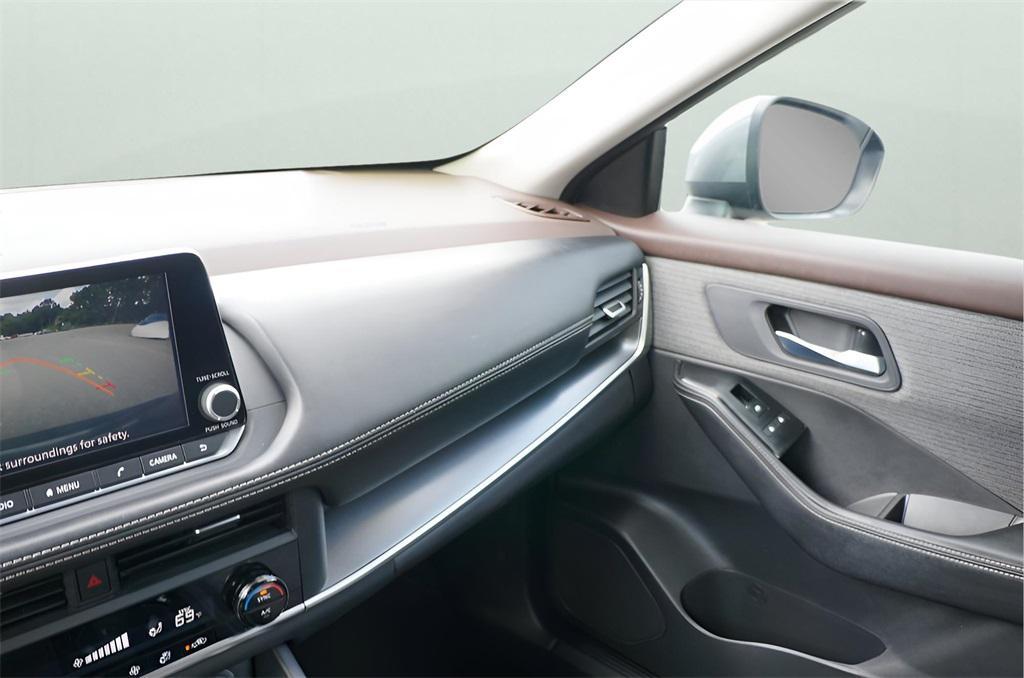 used 2023 Nissan Rogue car, priced at $22,556