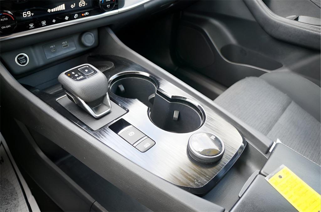 used 2023 Nissan Rogue car, priced at $22,556