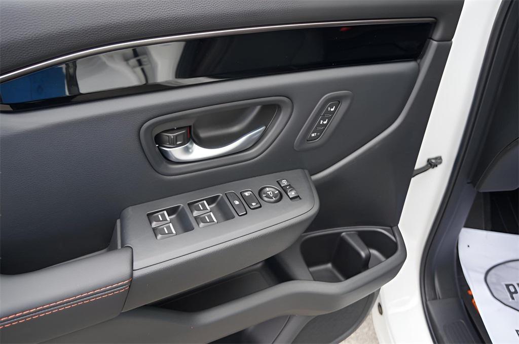 new 2025 Honda Pilot car, priced at $51,350