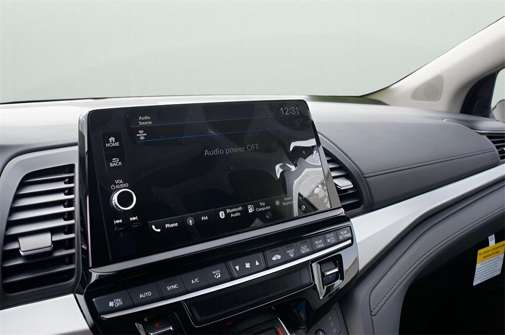 new 2026 Honda Odyssey car, priced at $44,290