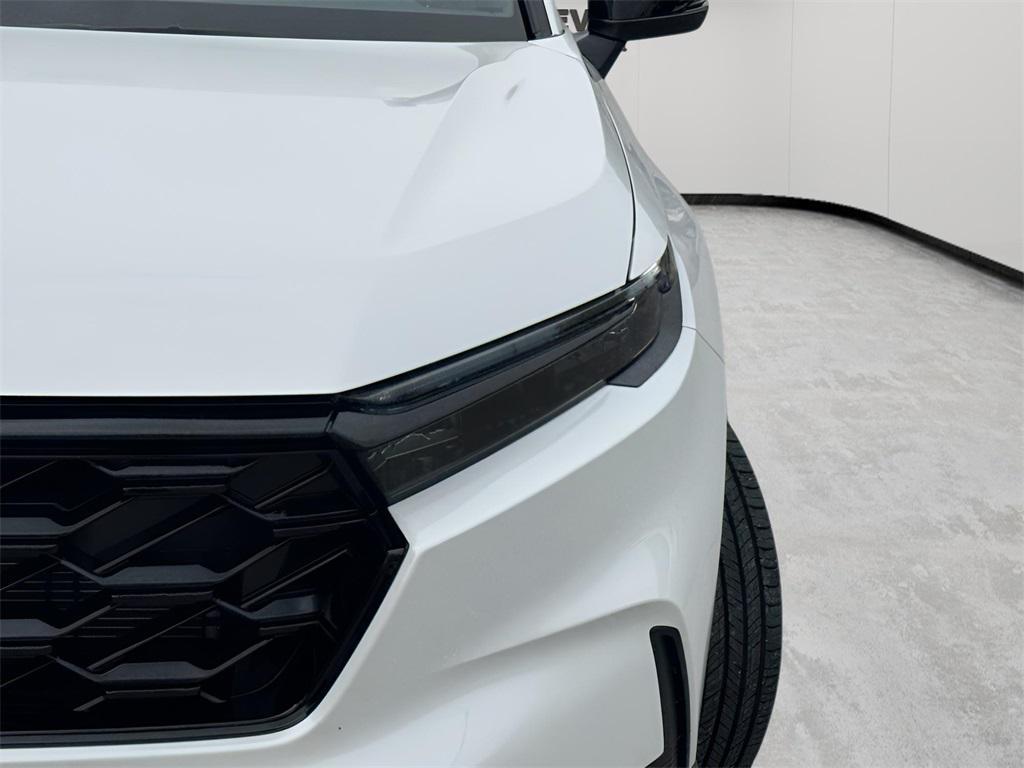 new 2026 Honda CR-V Hybrid car, priced at $40,630