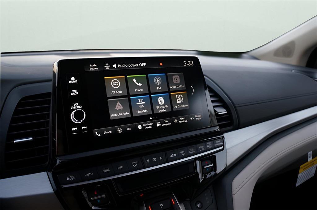 new 2026 Honda Odyssey car, priced at $44,290