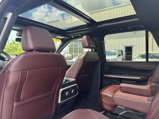 used 2023 Ford Expedition car, priced at $43,655