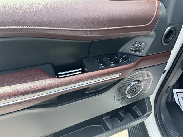 used 2023 Ford Expedition car, priced at $44,499