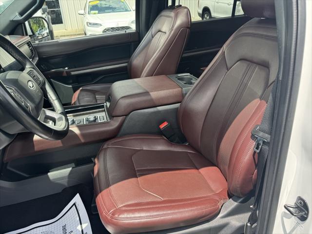 used 2023 Ford Expedition car, priced at $43,655