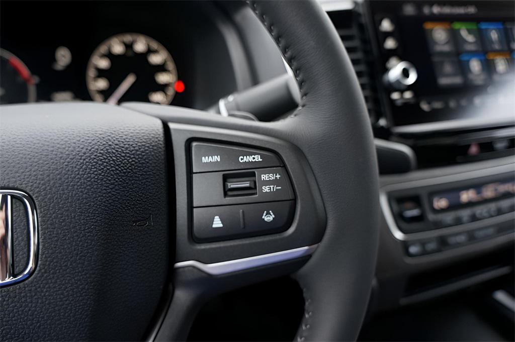 new 2025 Honda Ridgeline car, priced at $42,055