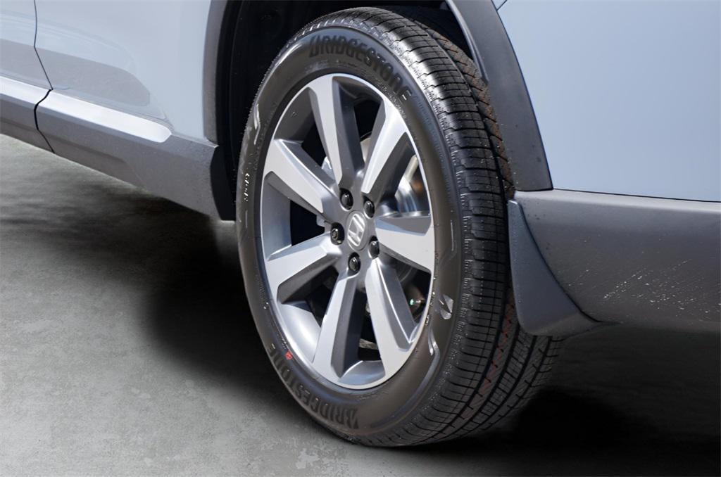 new 2025 Honda Pilot car, priced at $49,450