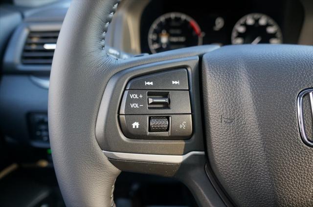 new 2025 Honda Ridgeline car, priced at $45,330