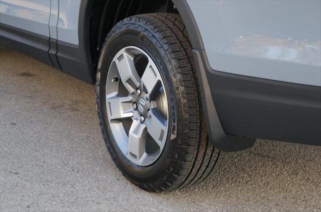 new 2025 Honda Ridgeline car, priced at $45,330