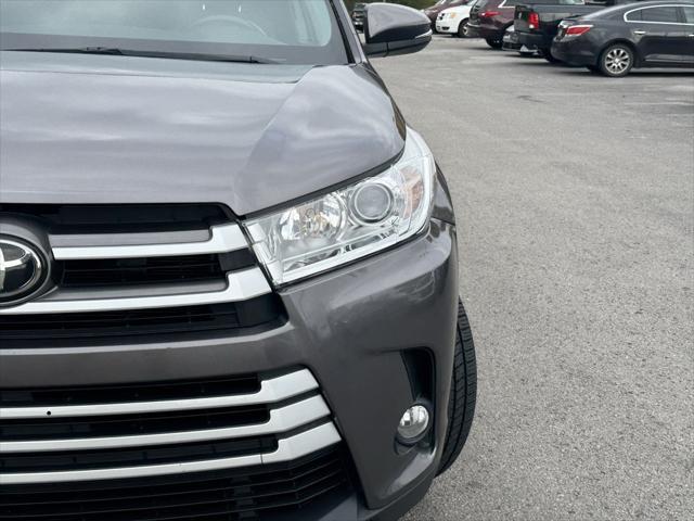 used 2019 Toyota Highlander car, priced at $26,948