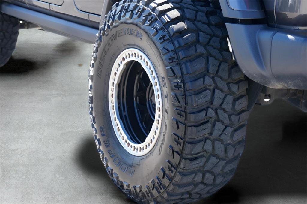 used 2020 Jeep Wrangler Unlimited car, priced at $35,494