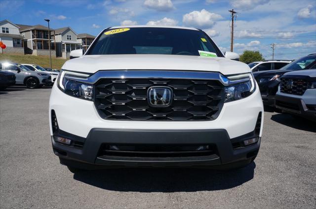 new 2025 Honda Passport car, priced at $44,250