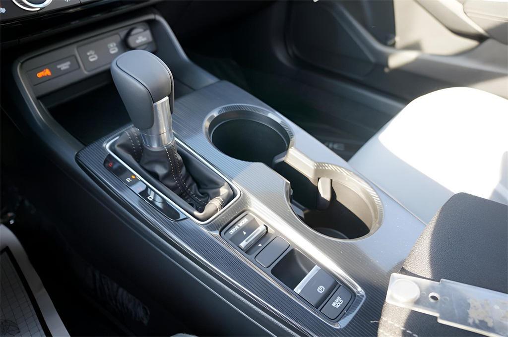new 2025 Honda Civic Hybrid car, priced at $31,755