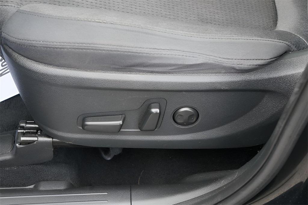 used 2023 Hyundai Santa Fe car, priced at $22,499