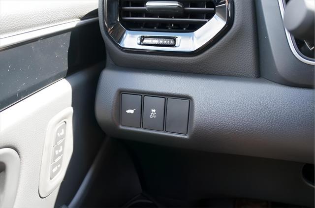 new 2025 Honda Pilot car, priced at $44,950