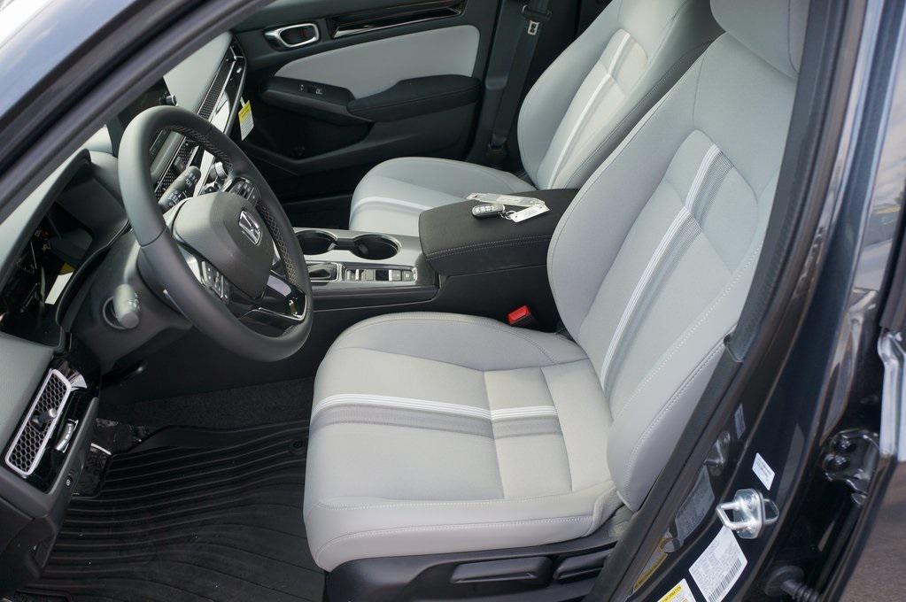 new 2025 Honda Civic Hybrid car, priced at $31,300
