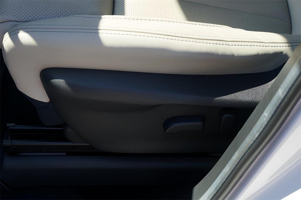 used 2024 Subaru Ascent car, priced at $33,931