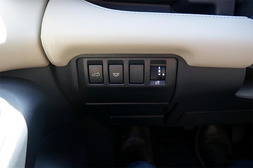 used 2024 Subaru Ascent car, priced at $33,931