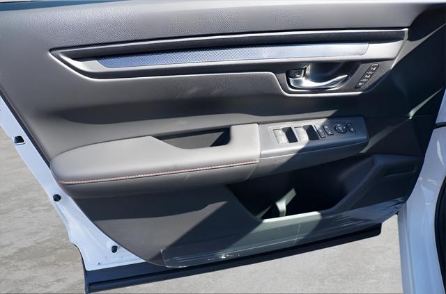 new 2025 Honda CR-V Hybrid car, priced at $39,500