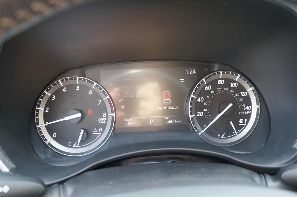 used 2020 Toyota Highlander car, priced at $28,999