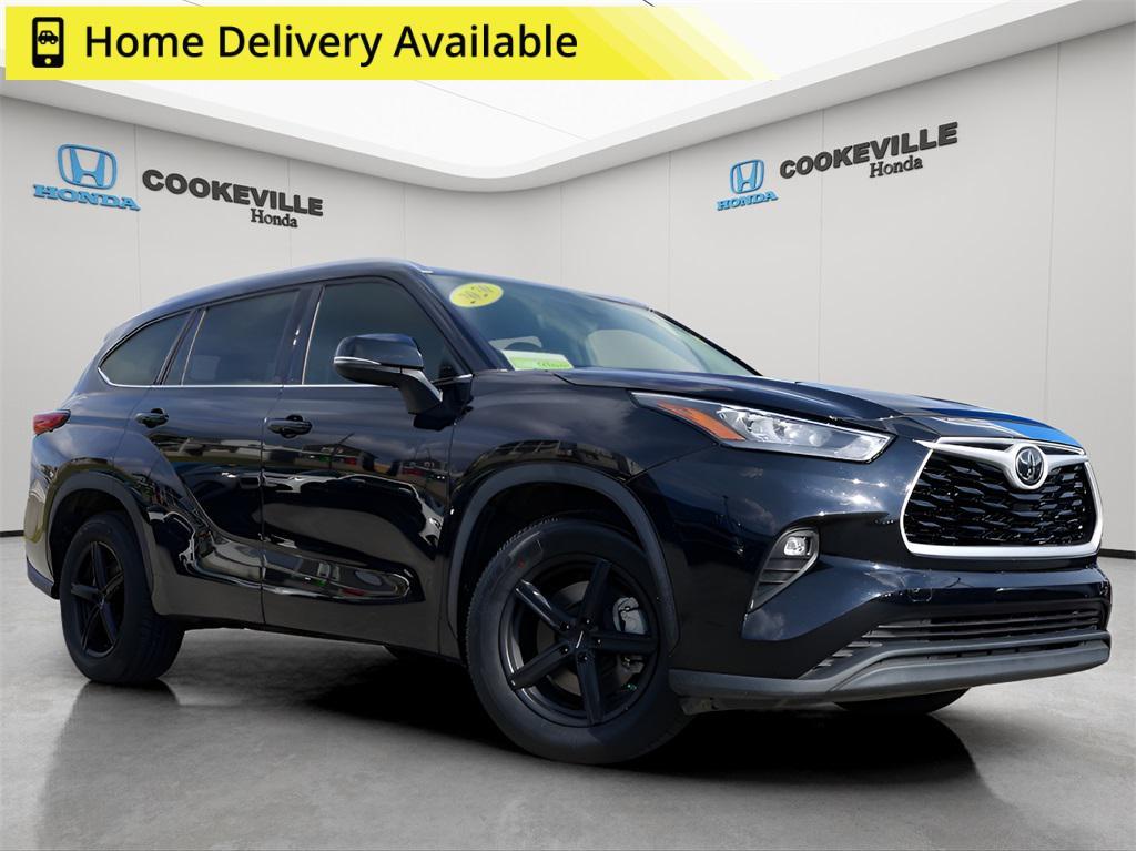 used 2020 Toyota Highlander car, priced at $28,999