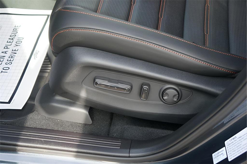 new 2026 Honda CR-V Hybrid car, priced at $40,120