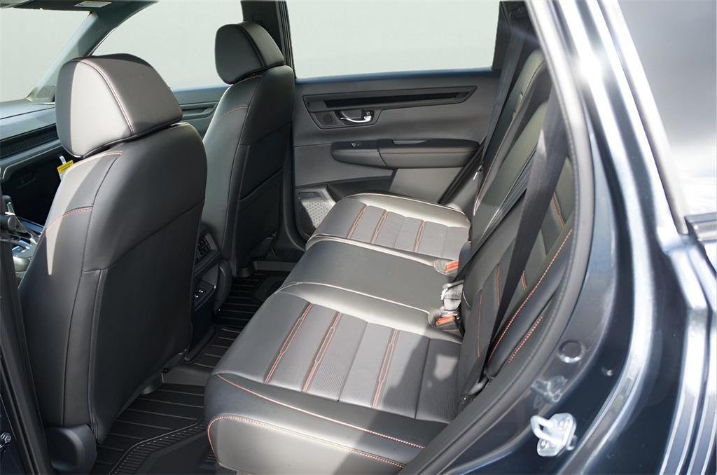 new 2026 Honda CR-V Hybrid car, priced at $40,120