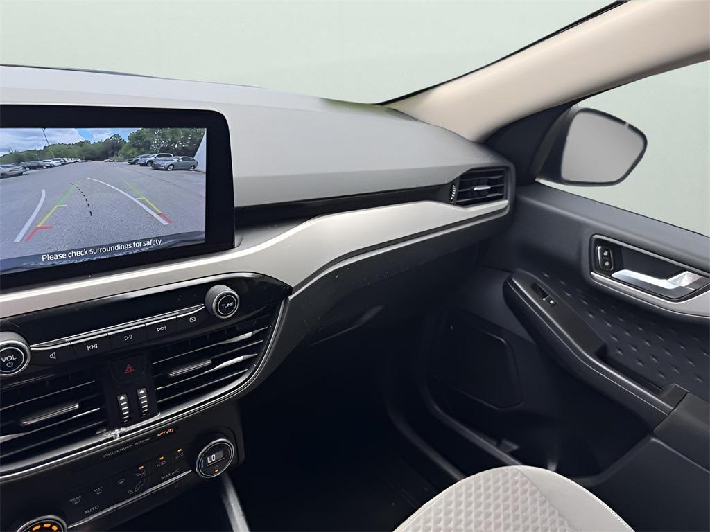 used 2020 Ford Escape car, priced at $19,236
