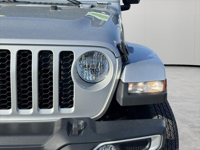 used 2023 Jeep Gladiator car, priced at $34,219
