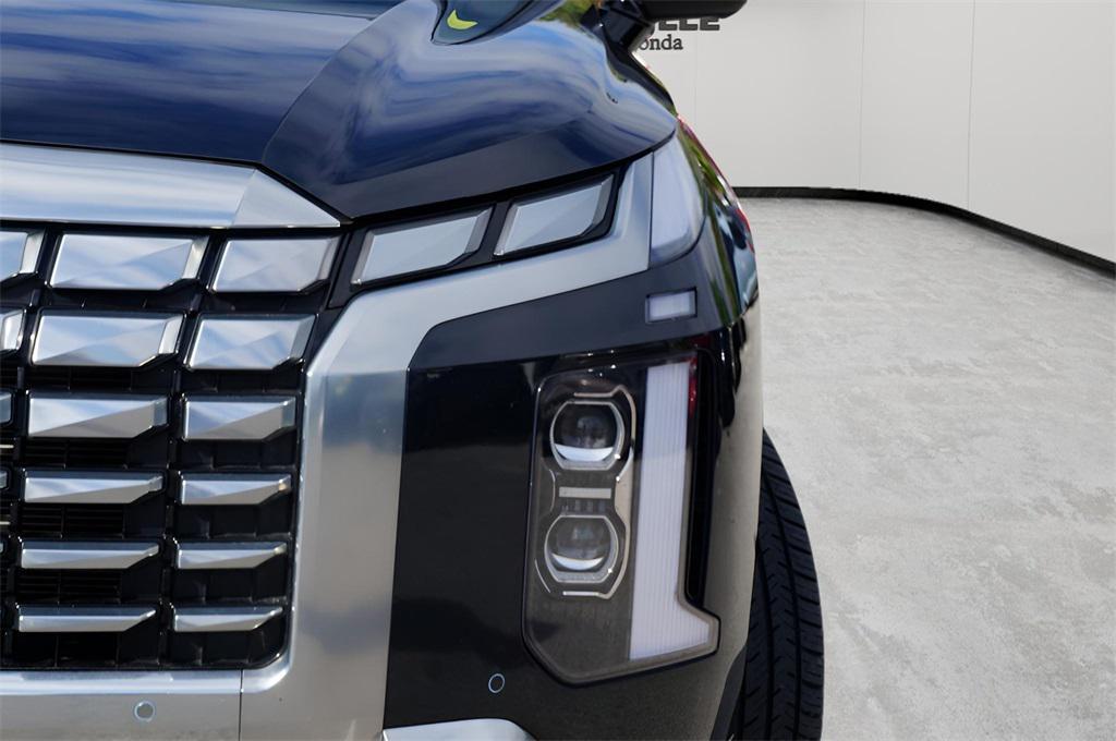 used 2024 Hyundai Palisade car, priced at $39,996