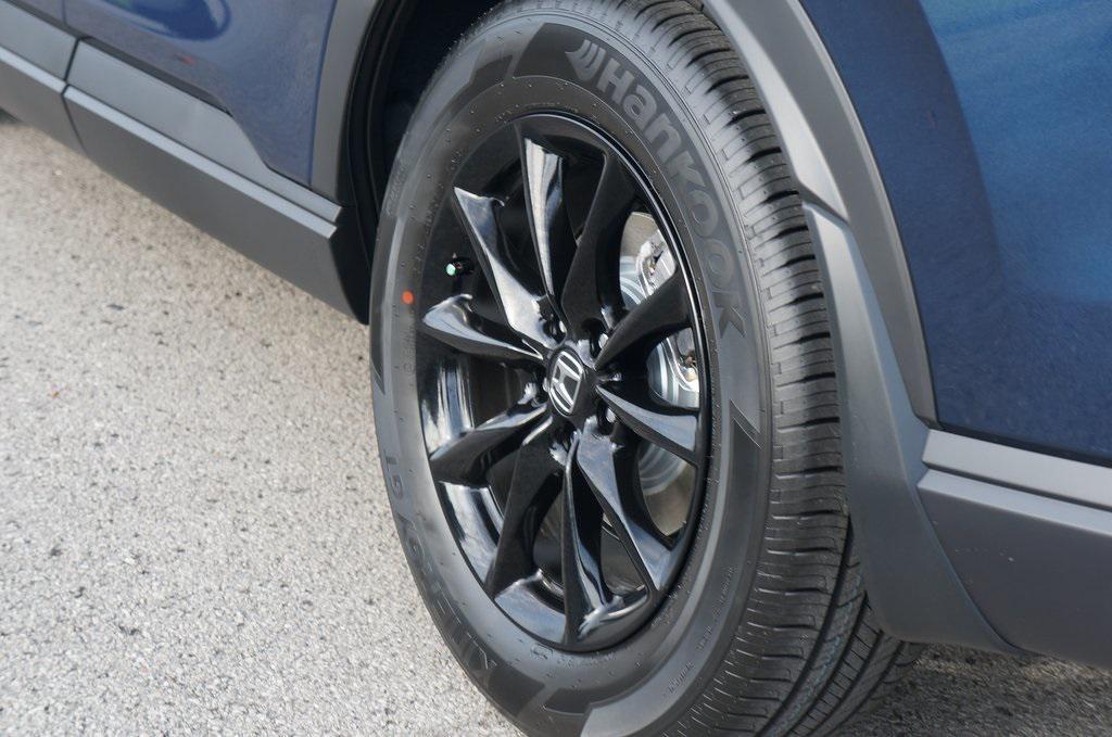 new 2026 Honda CR-V Hybrid car, priced at $38,580