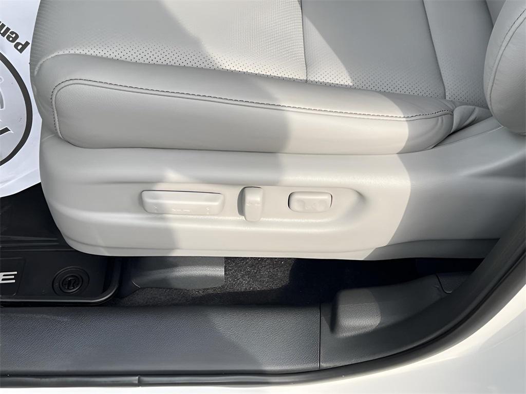 new 2025 Honda Ridgeline car, priced at $45,135