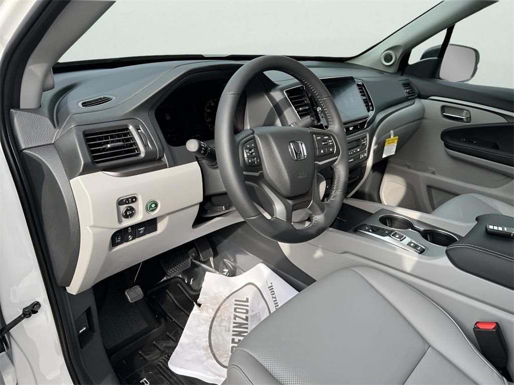 new 2025 Honda Ridgeline car, priced at $45,135