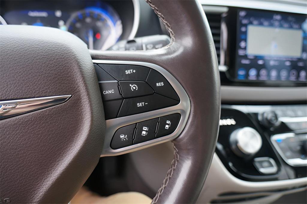 used 2020 Chrysler Pacifica car, priced at $24,999