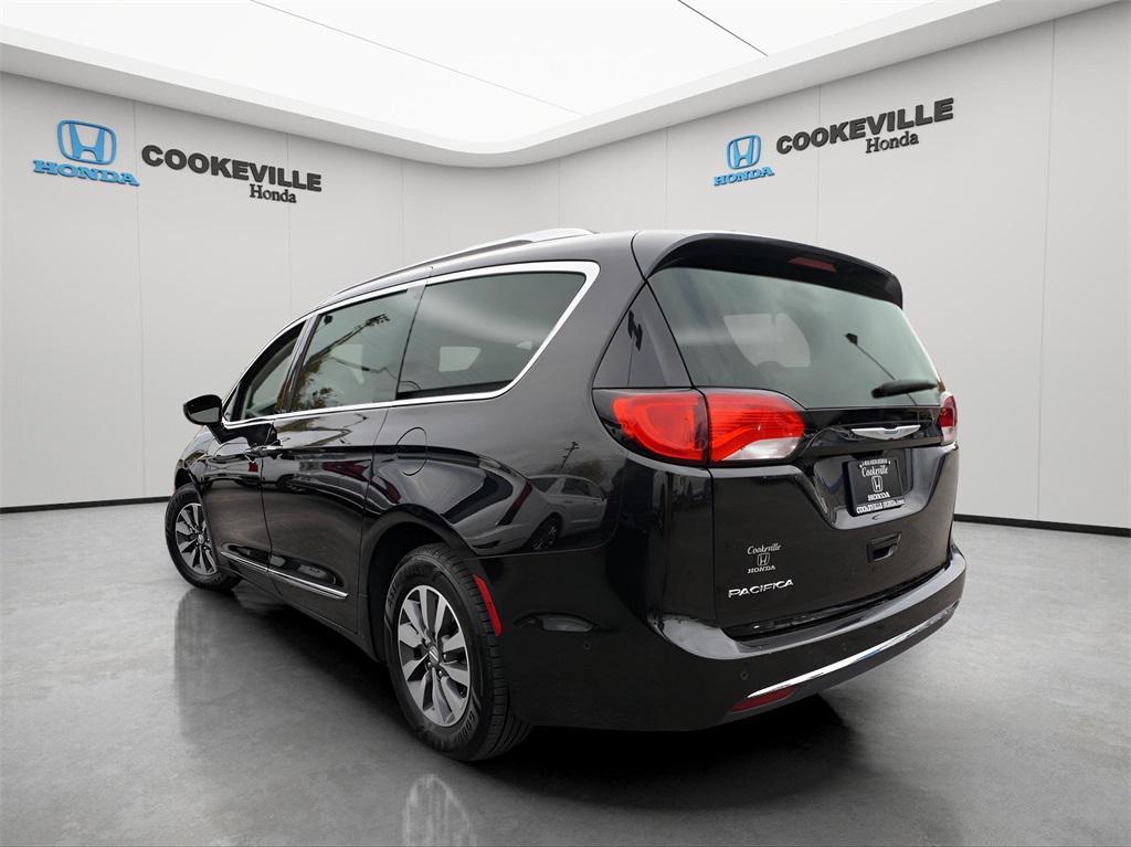 used 2020 Chrysler Pacifica car, priced at $24,999