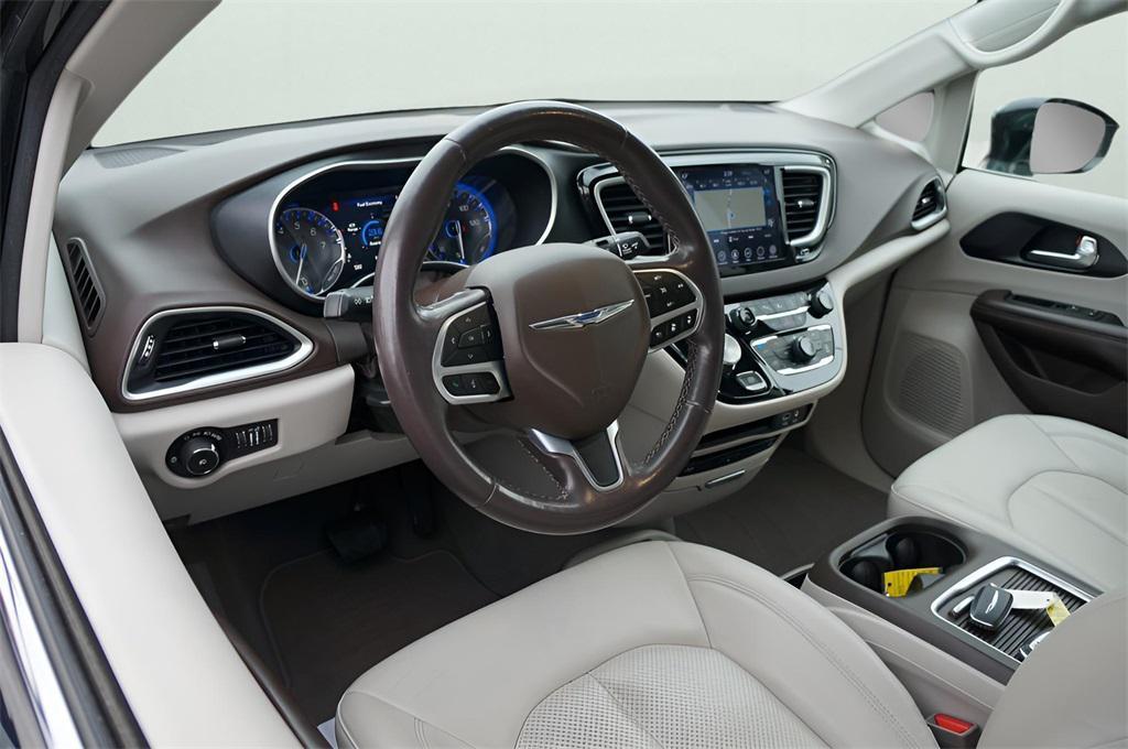 used 2020 Chrysler Pacifica car, priced at $24,999