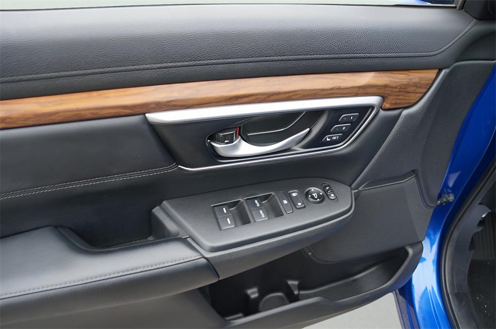 used 2021 Honda CR-V car, priced at $22,994