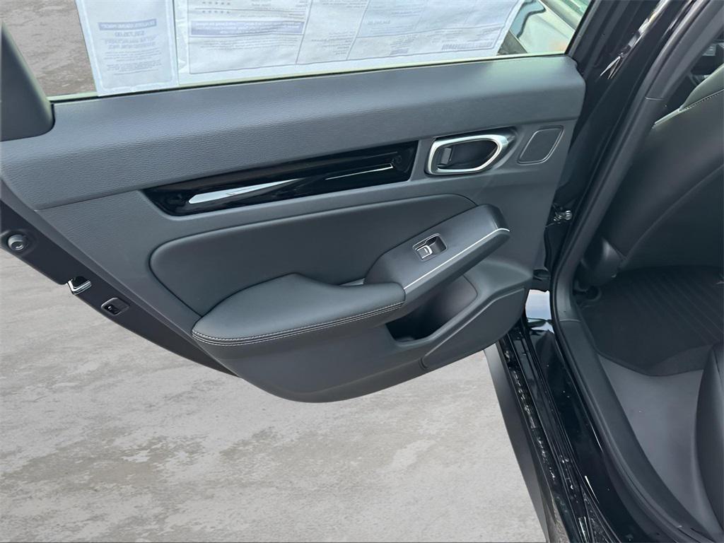 new 2025 Honda Civic Hybrid car, priced at $34,300