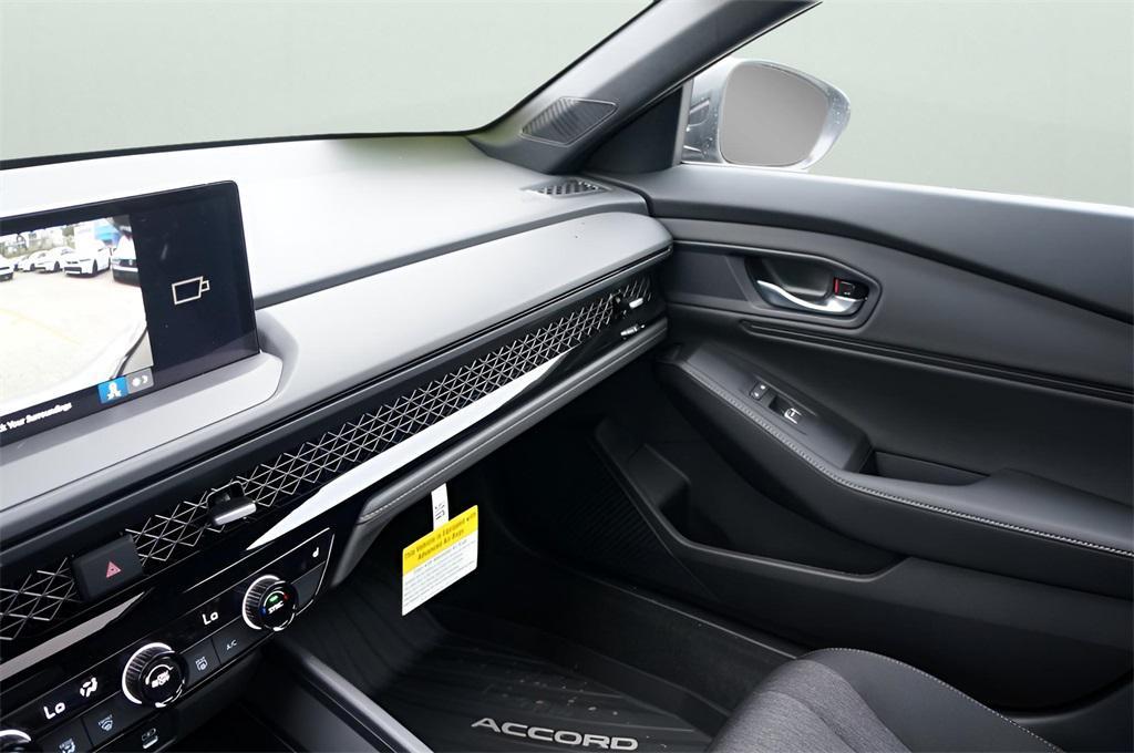 new 2025 Honda Accord Hybrid car, priced at $35,260
