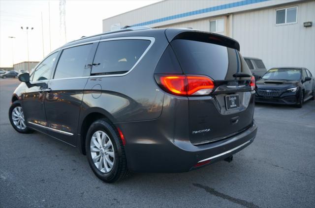 used 2018 Chrysler Pacifica car, priced at $16,497