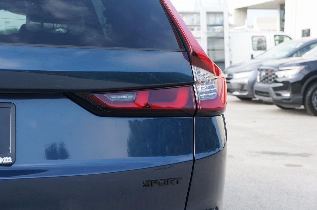 new 2026 Honda CR-V Hybrid car, priced at $40,120
