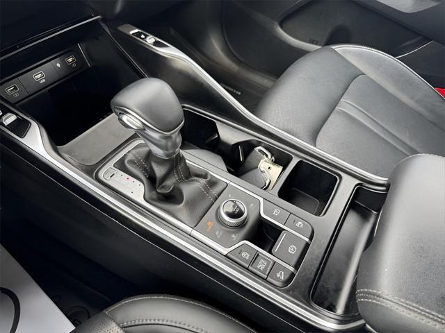 used 2022 Kia Sorento car, priced at $29,458