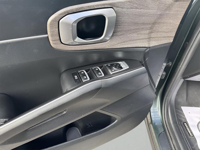 used 2022 Kia Sorento car, priced at $29,458