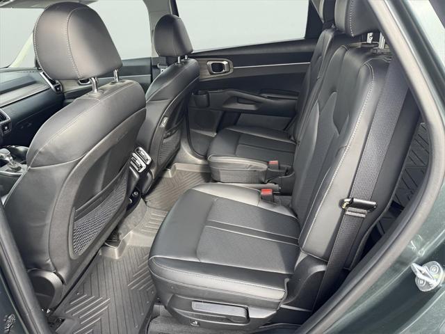 used 2022 Kia Sorento car, priced at $29,458