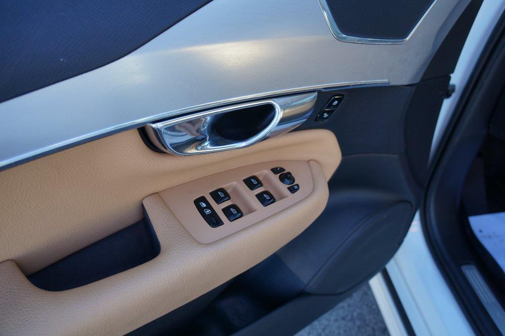 used 2016 Volvo XC90 car, priced at $15,644