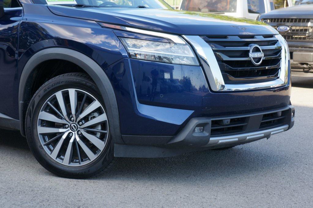 used 2022 Nissan Pathfinder car, priced at $28,277