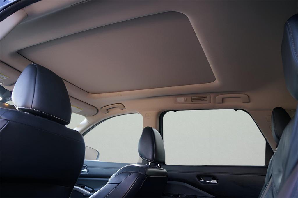 used 2022 Nissan Pathfinder car, priced at $25,930