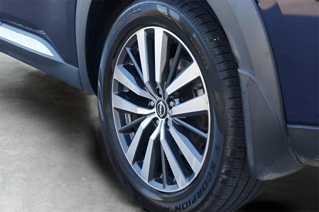 used 2022 Nissan Pathfinder car, priced at $25,930