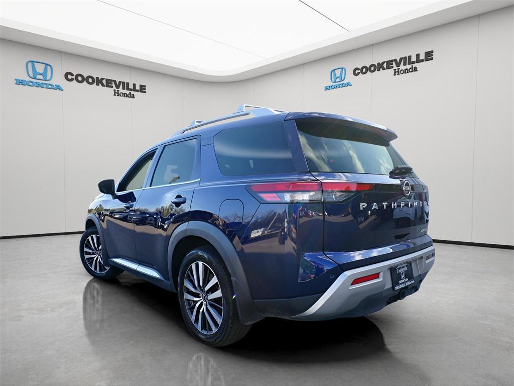 used 2022 Nissan Pathfinder car, priced at $25,930