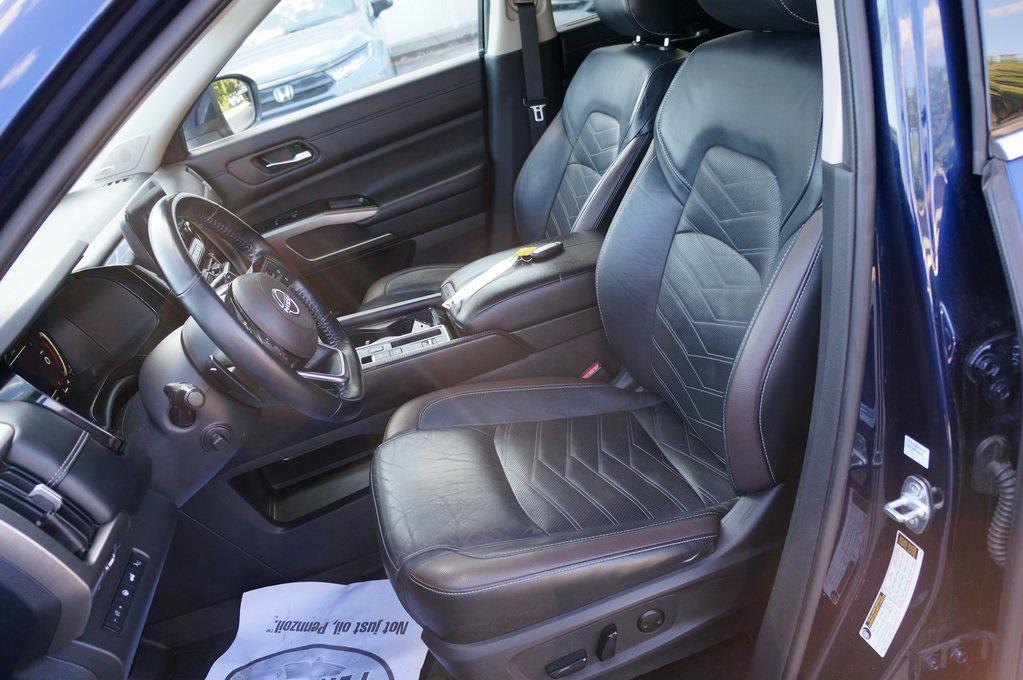 used 2022 Nissan Pathfinder car, priced at $28,277
